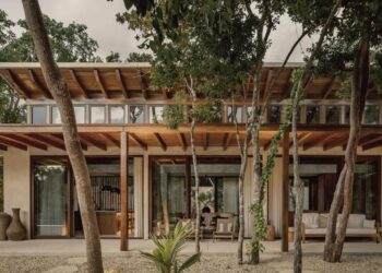 Tropical House / Jaque Studio | ArchDaily